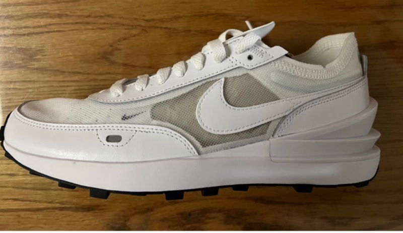 *Nike女款WaffleOne休閒鞋 US8.5-6