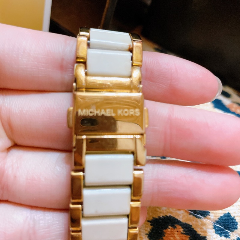 (已售出)Michael Kors MK 高雅閃鑽玫瑰金手錶 (白玫瑰金-2