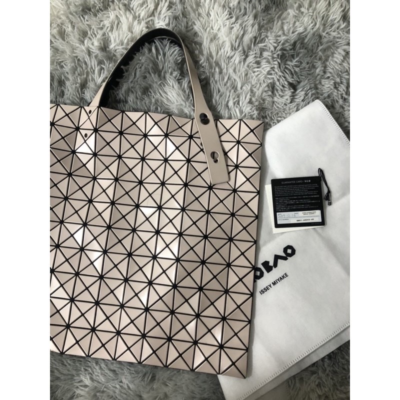 三宅一生bao bao 10*10奶茶色-0