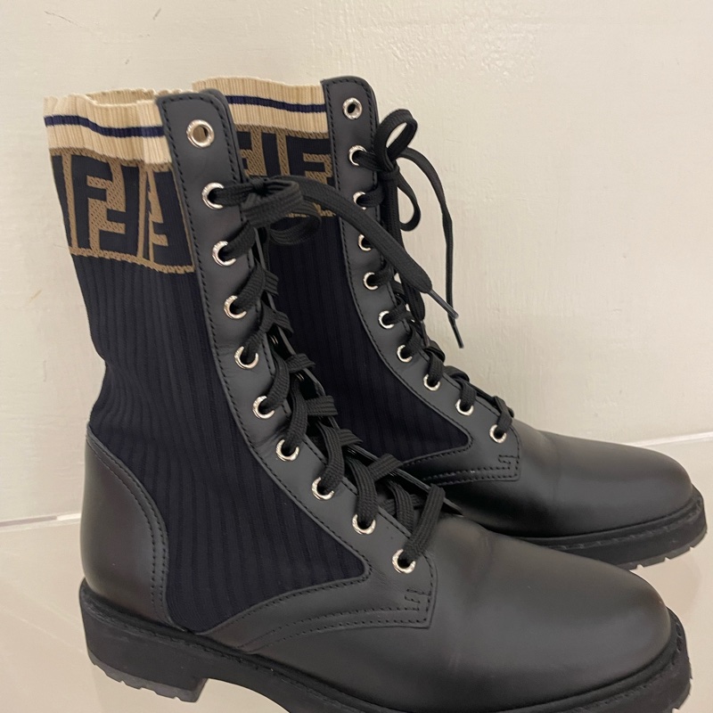 fendi黑色logo短靴-0