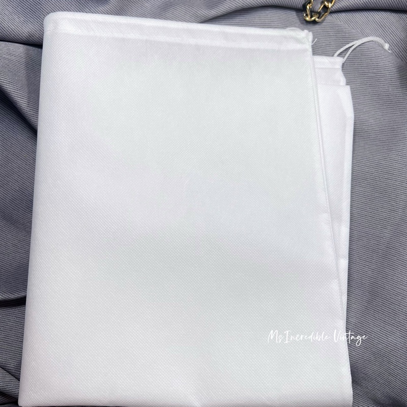 Chanel黑金荔枝皮化妝袋-27