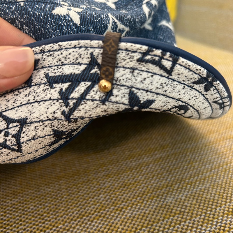 LV路易威登漁夫帽-1