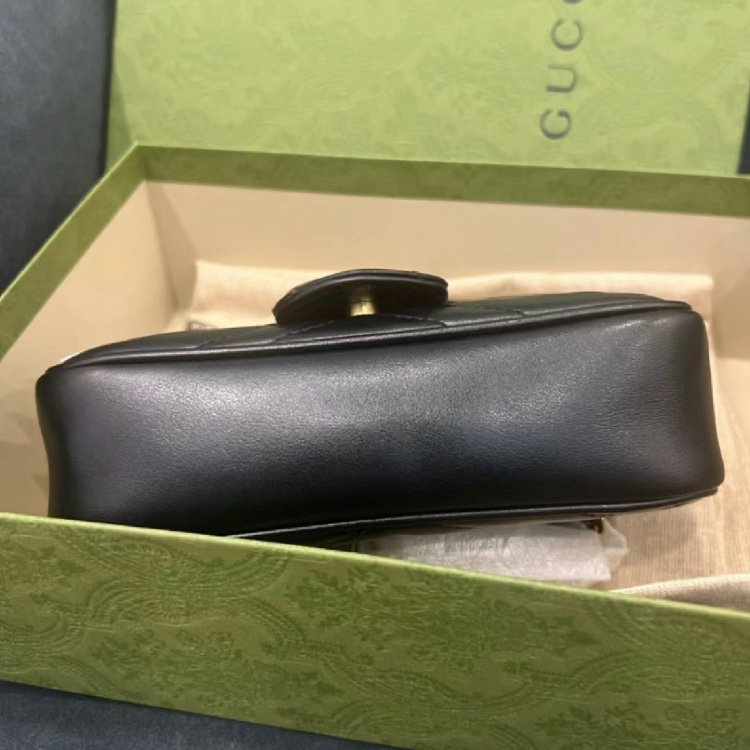 Gucci GG MARMONT SUPER MINI BAG-8