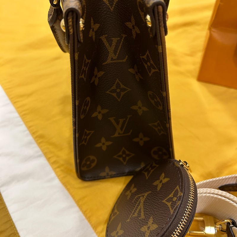 LV 全新onthego 小號/撞色拼接/款背帶+零錢包-9