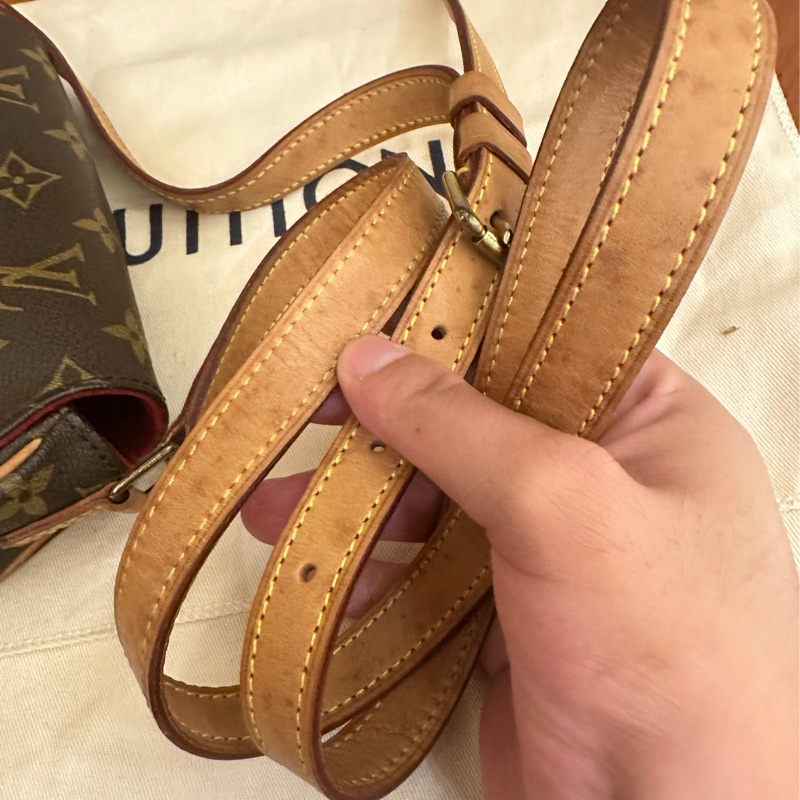 LV 花紋鈴鼓包PM-8