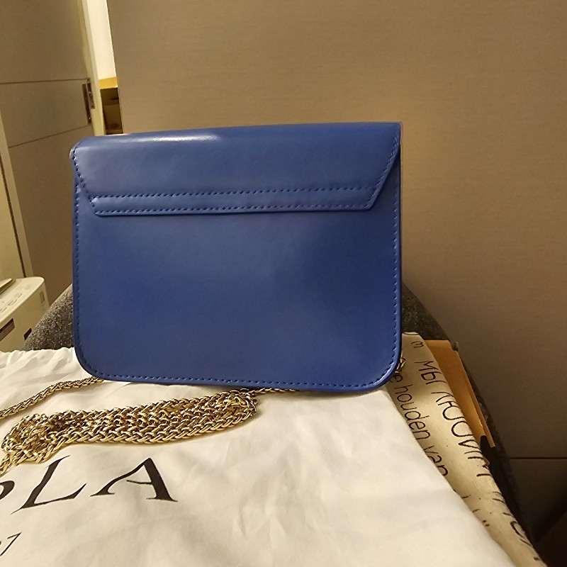 FURLA寶藍色樂高包(9成新）-1