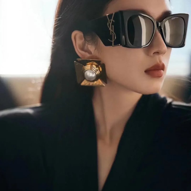 YSL🖤爆款M119 太陽眼鏡 帶上馬上變成女明星-1