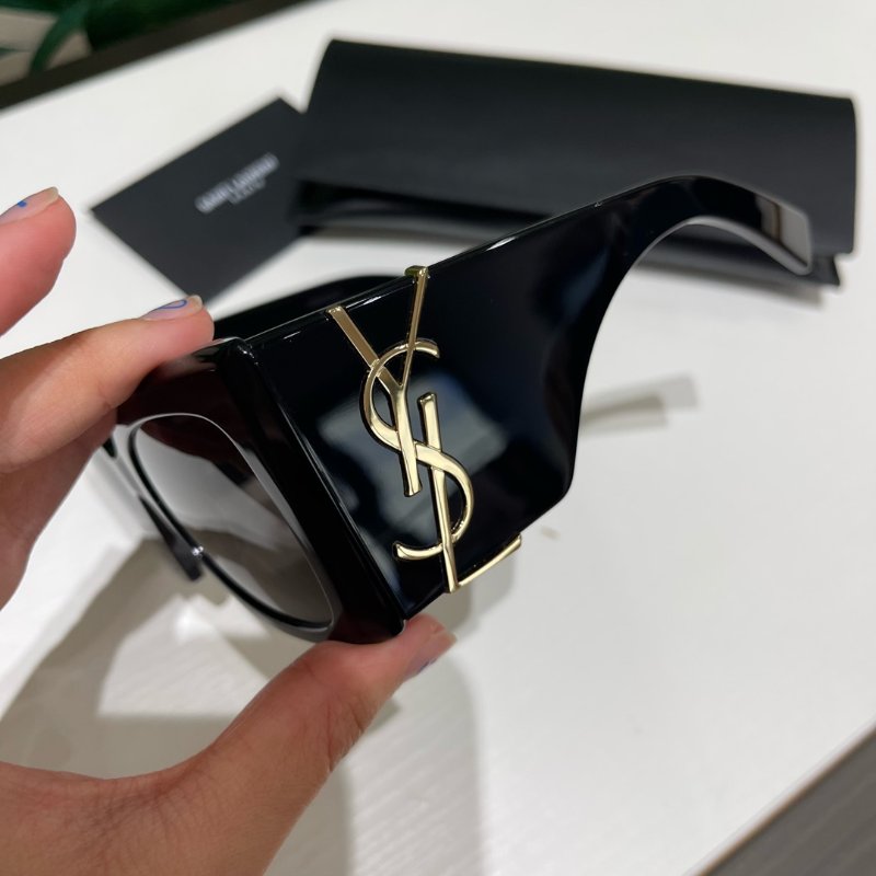 YSL🖤爆款M119 太陽眼鏡 帶上馬上變成女明星-4