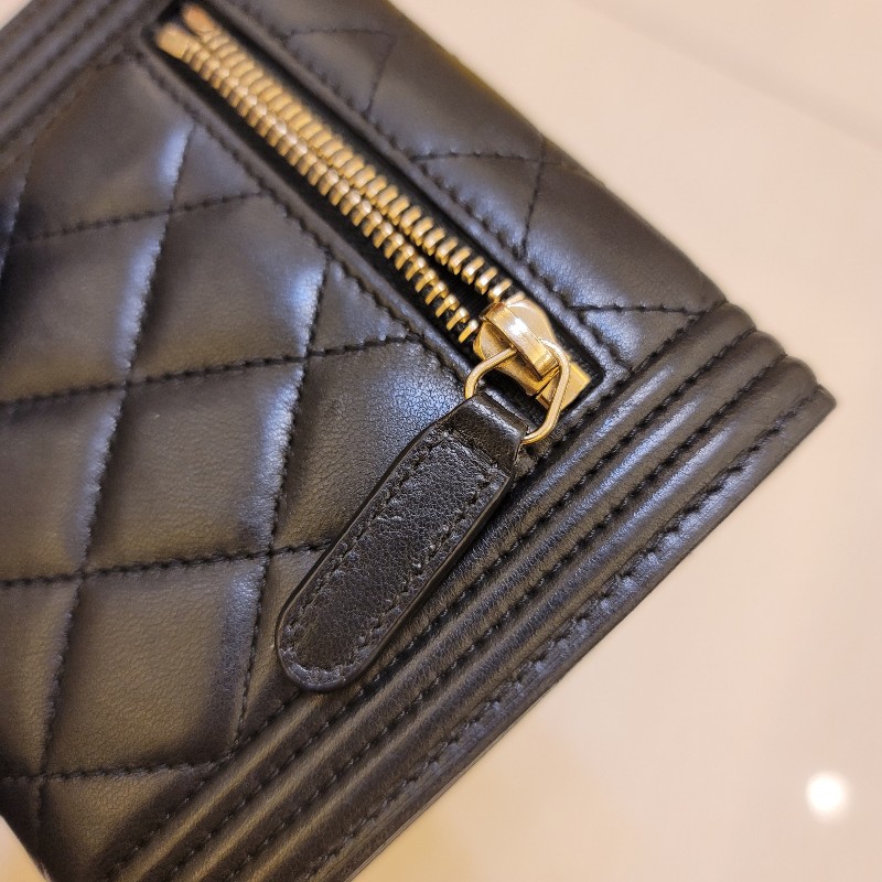 CHANEL 香奈兒 Boy系列黑銀三折短夾-10