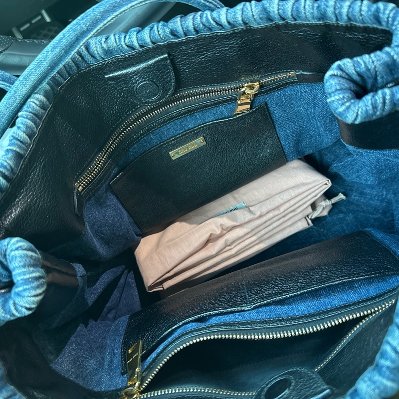 Miu miu牛仔丹寧托特包-10