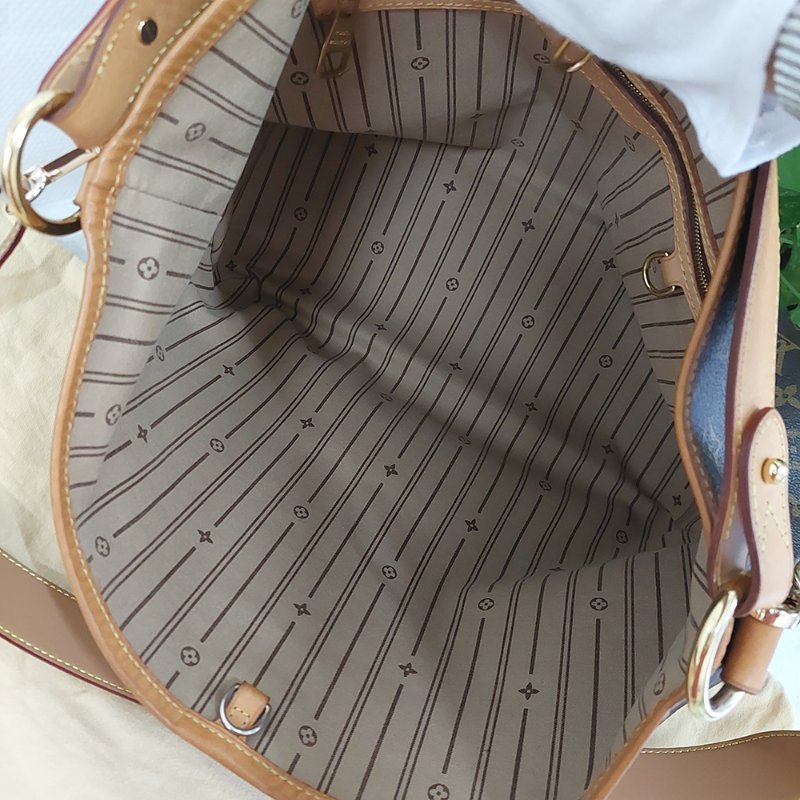 LV Delightful 🎀現品實拍 🎀 PM M40352 肩背包~二手9約成新-9