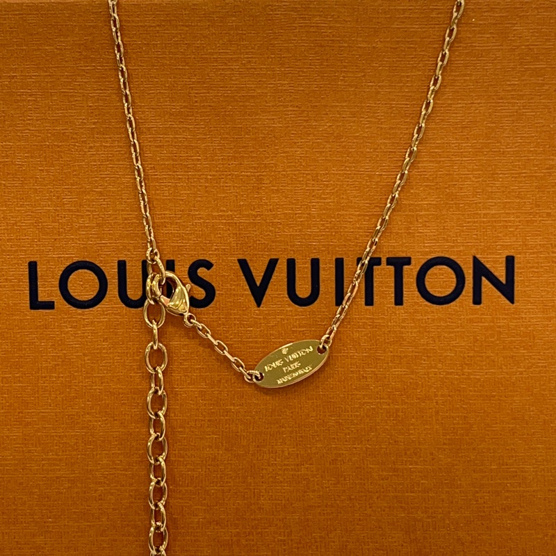 Louis Vuitton Fall in love 愛心項鍊-11
