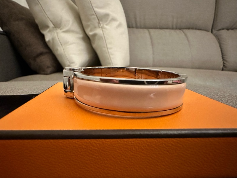 【Hermès】降價⬇️HERMES愛馬仕 窄版琺瑯手環/粉銀 絕版款-5