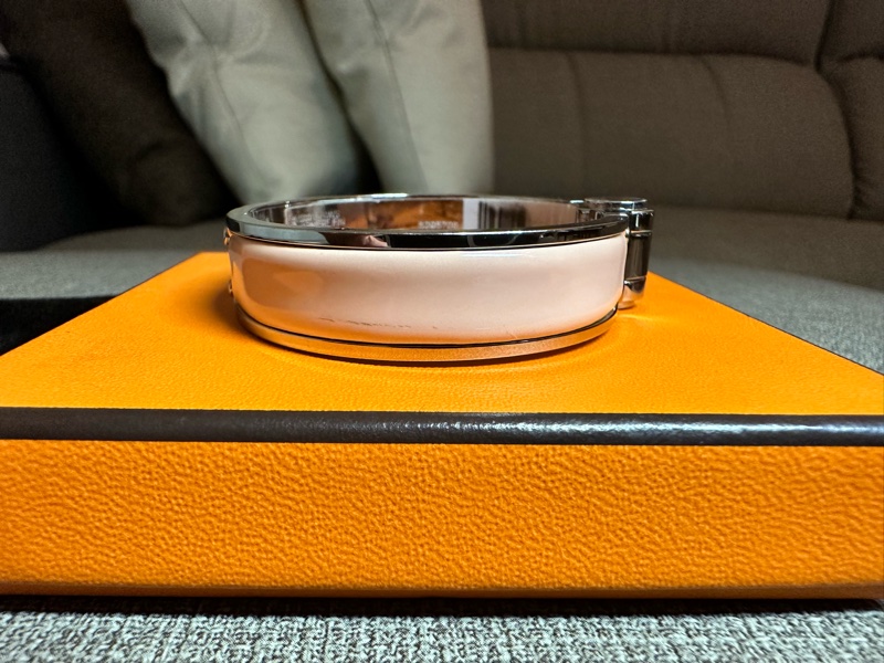 【Hermès】降價⬇️HERMES愛馬仕 窄版琺瑯手環/粉銀 絕版款-23