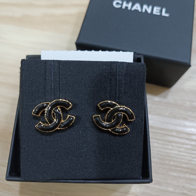香奈兒 琺瑯經典雙C 耳環-1