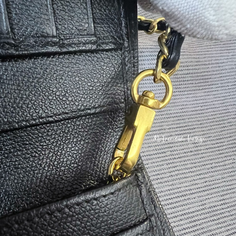 Chanel 黑金長銀包/WOC-4