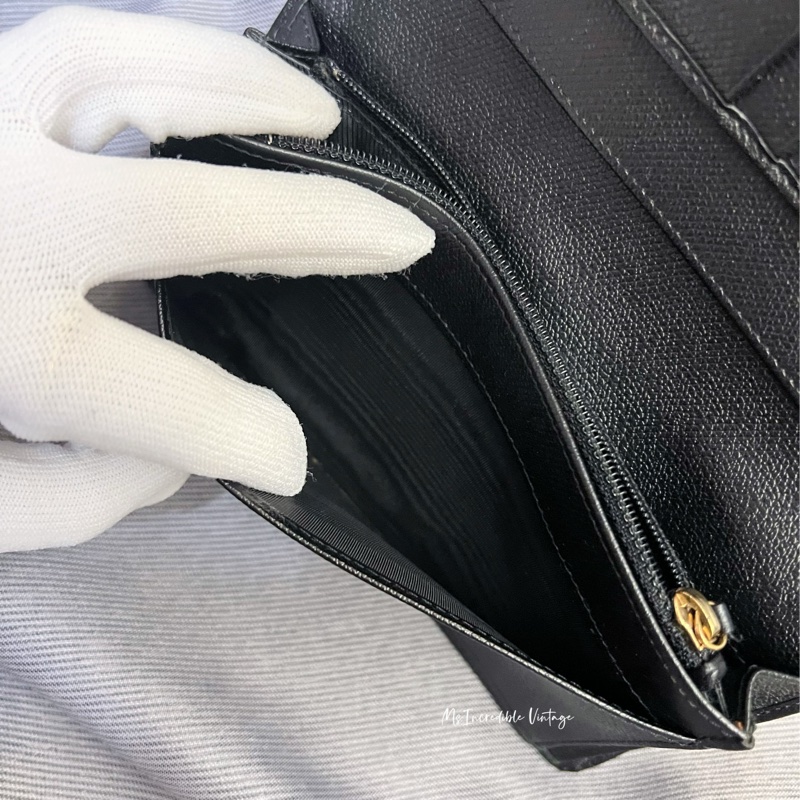 Chanel 黑金長銀包/WOC-17