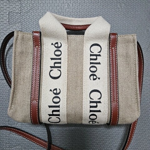 chloe woody mini