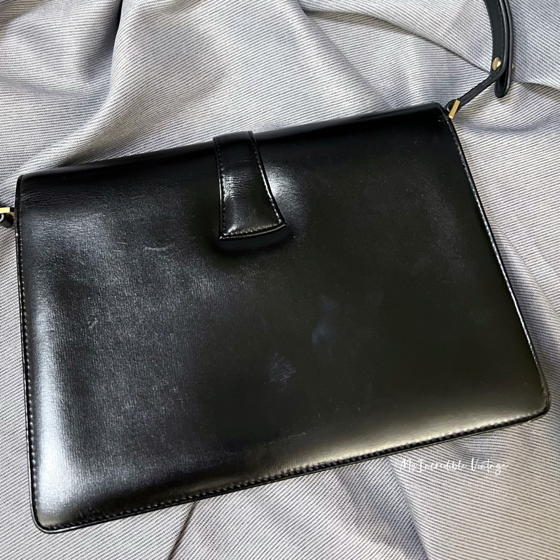 Celine黑金小馬車扣腋下包-11