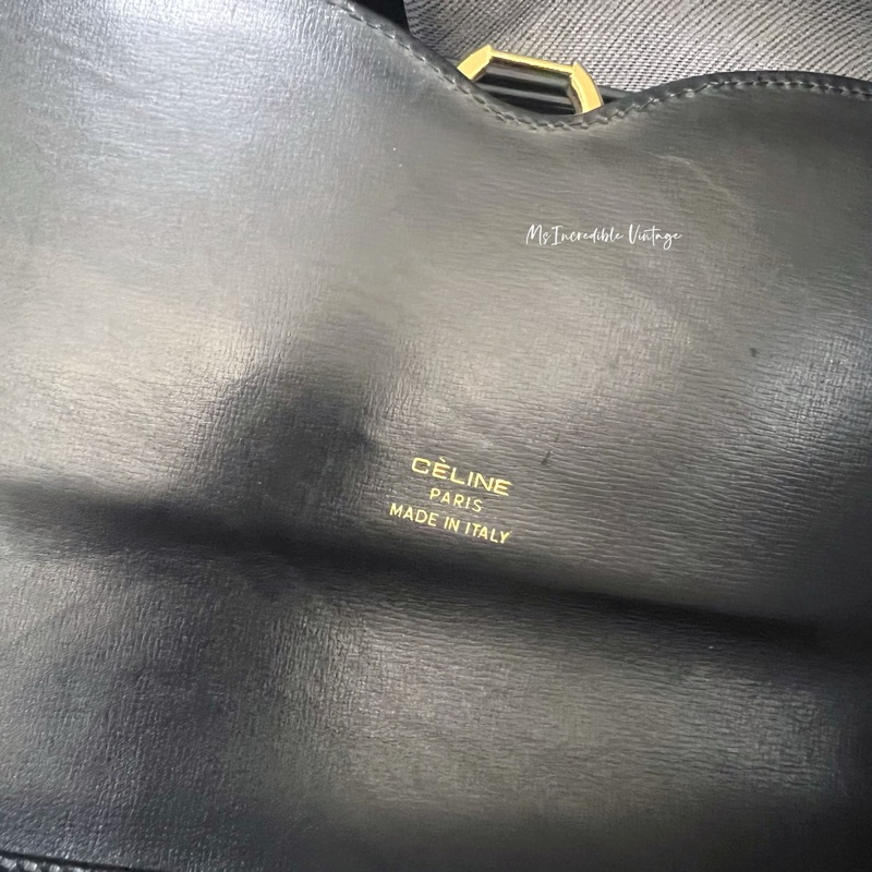 Celine黑金小馬車扣腋下包-16