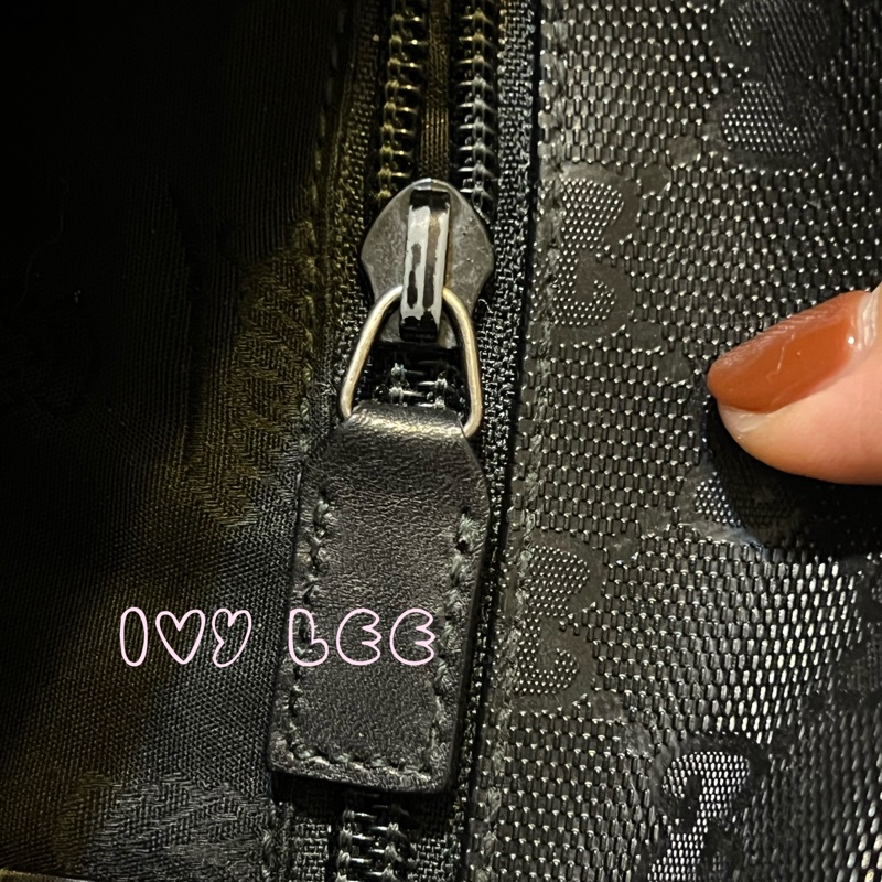 Gucci PVC防水 斜背包 側背包 郵差包 經典黑 201732（售出）  二手精品-5