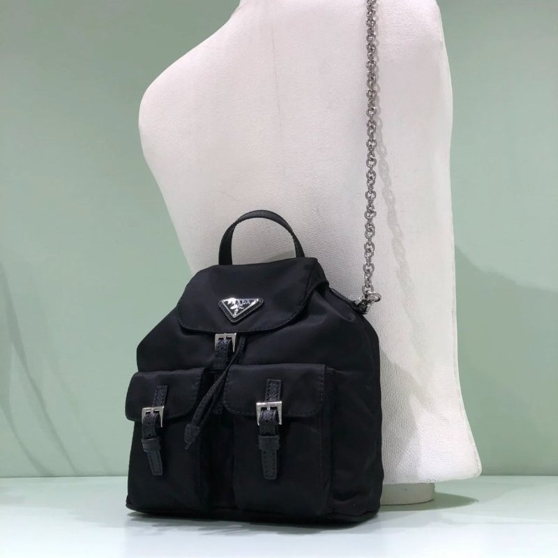 Prada 1BH029 倒三角迷你後背包造型斜背包 黑色-1