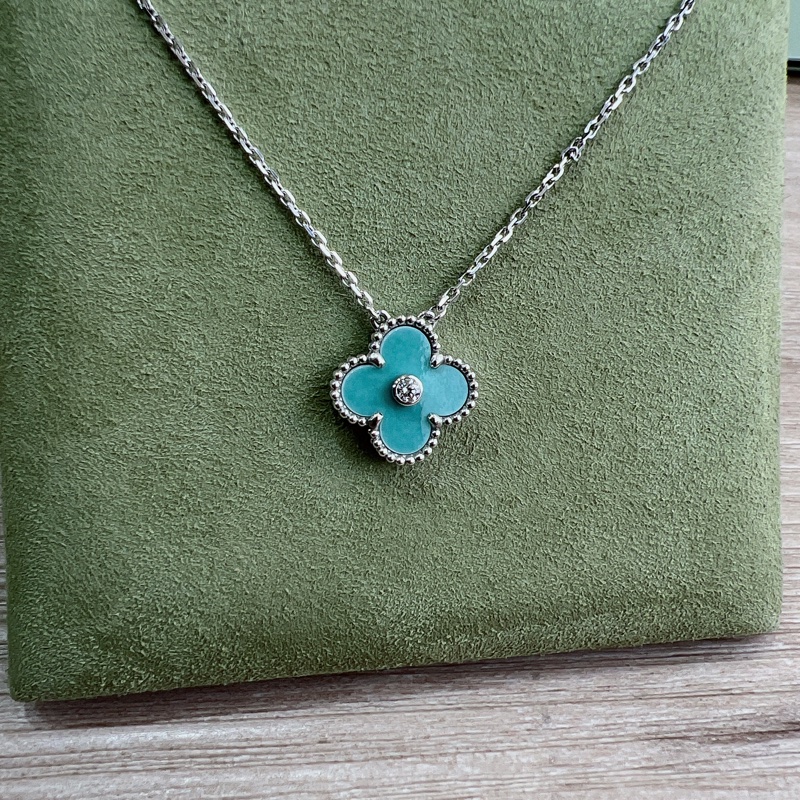 Van Cleef & Arpels梵克雅寶2022聖誕節限量真鑽項鍊-4