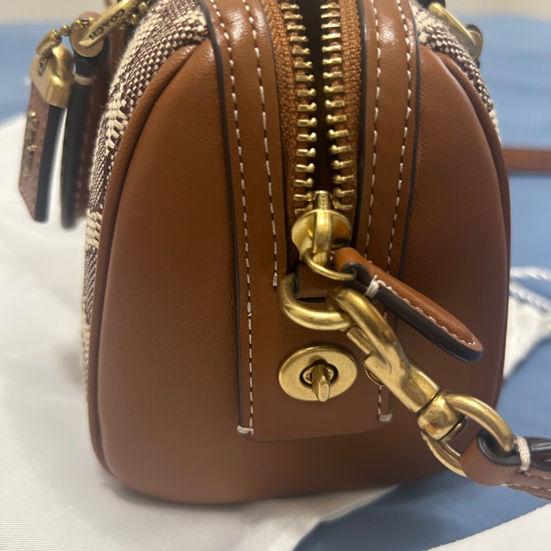 coach蔻馳CA115棕老花波士頓包-8