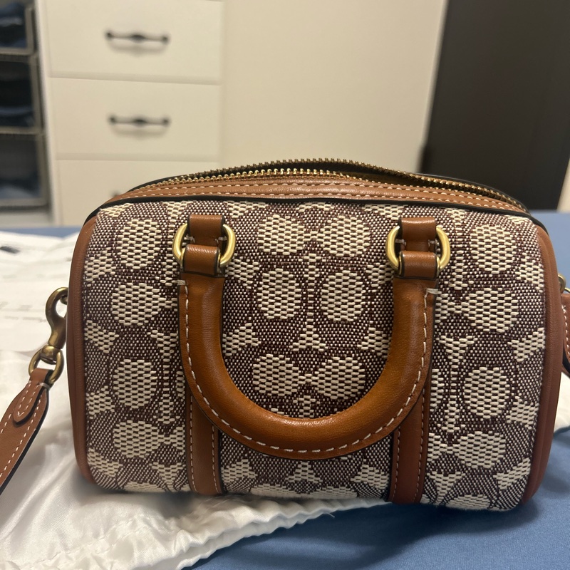 coach蔻馳CA115棕老花波士頓包-13