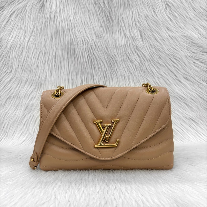 Louis Vuitton M22212奶茶色牛皮金鍊New Wave斜背包-0