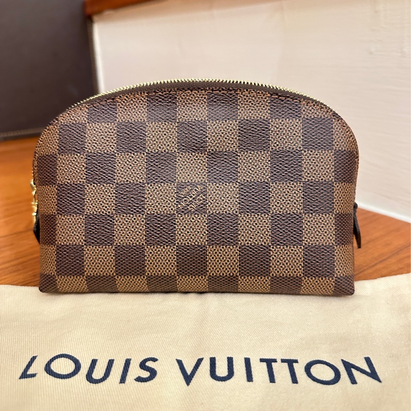 LV 咖棋盤化妝包-0