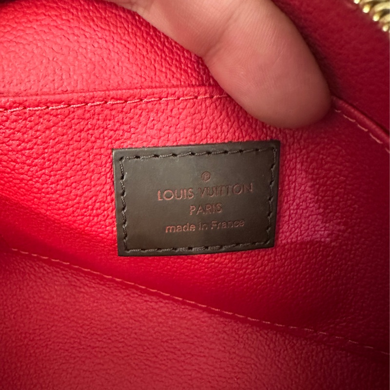 LV 咖棋盤化妝包-6