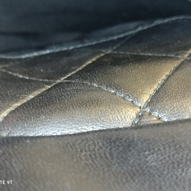 fuu 專屬賣場Chanel 雕花鏈小羊皮黑色相機包-7