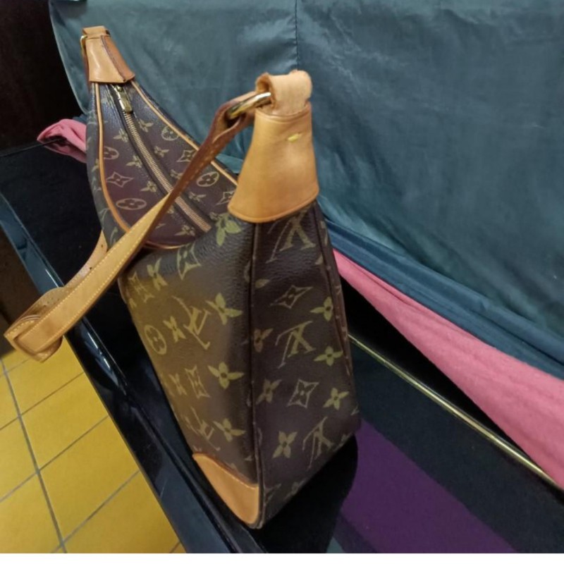 中古二手LV牛角包(新年降價)-0