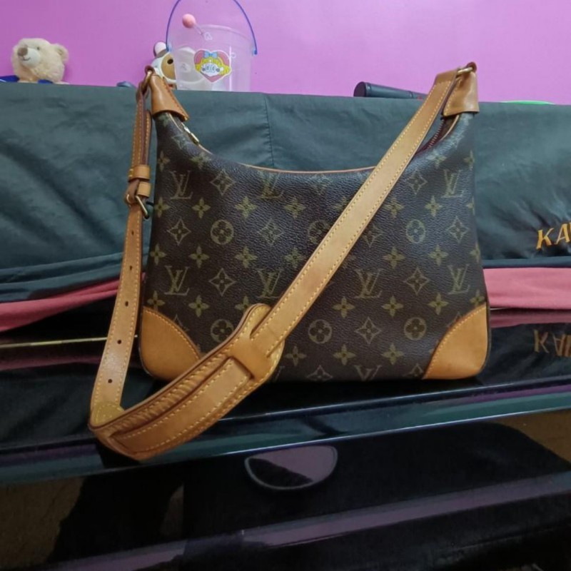 中古二手LV牛角包(新年降價)-1