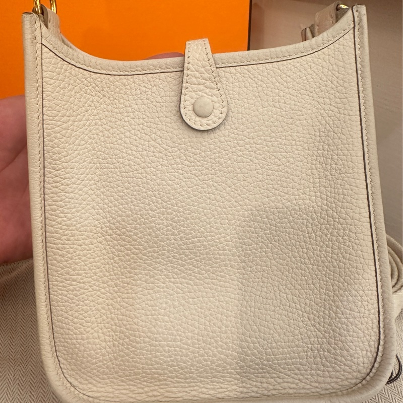 HERMES 象牙白金釦Mini Evelyn-6