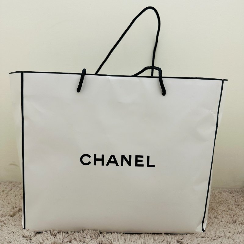 暫售|Chanel 員工服 白色雙口袋羊毛針織衫外套 S 附品牌紙袋-5