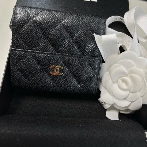Chanel  CF中夾荔枝牛皮，無保卡