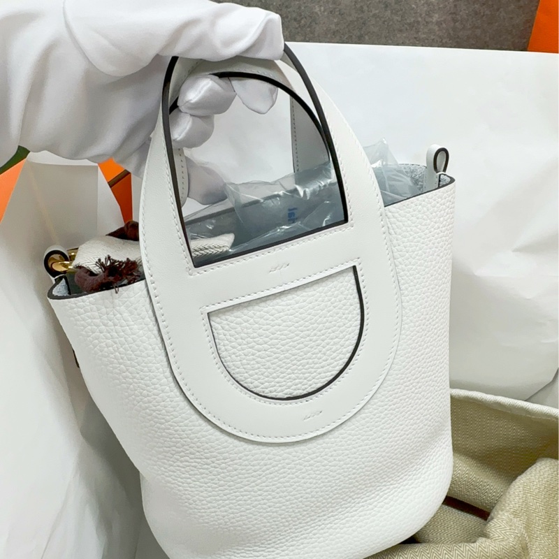 ❌已售❌ Hermes in the loop 18 new white (豬鼻子菜籃子) 新白色 金-1