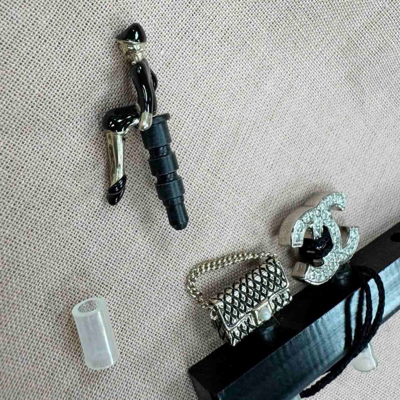 Chanel 全新未使用的手機叉-10