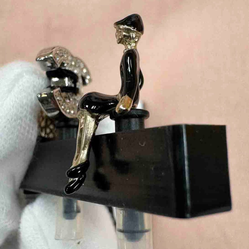 Chanel 全新未使用的手機叉-12