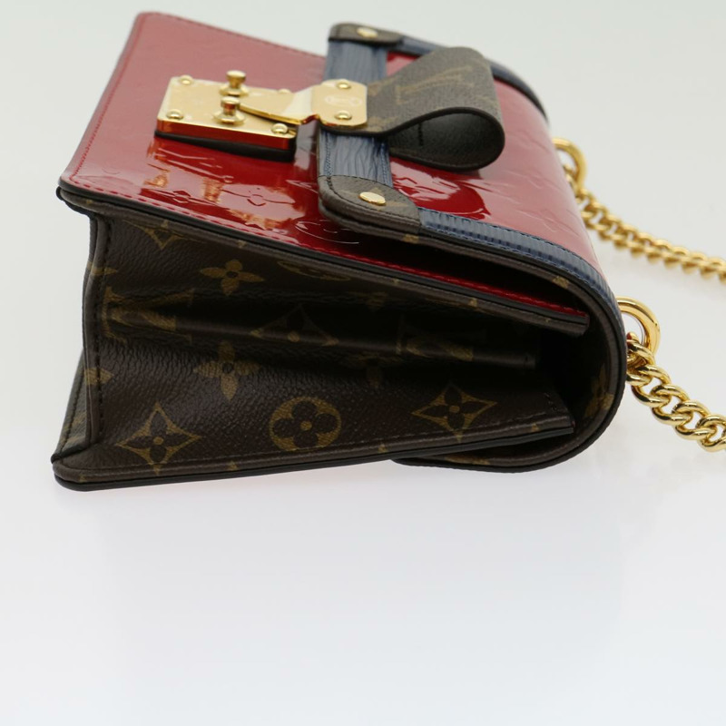 【日本直送】路易威登 Vernis Wynwood 肩背包 紅色 M90517 LV Auth lt554A-3