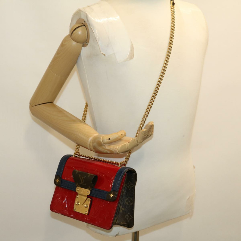 【日本直送】路易威登 Vernis Wynwood 肩背包 紅色 M90517 LV Auth lt554A-21