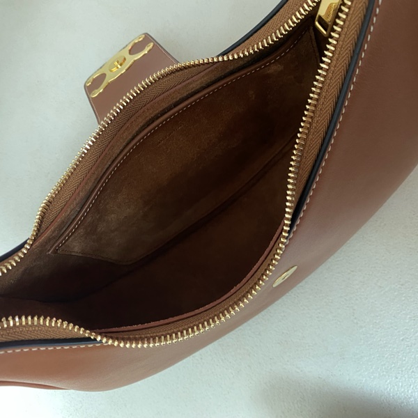 Celine 平滑牛皮革中型AVA TRIOMPHE手袋 黃褐色-9