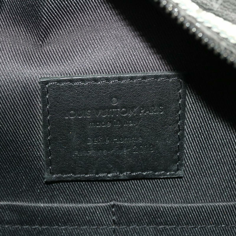 【日本直送】路易威登 Monogram Eclipse Glaze Messenger PM 肩背包 M52218 正品 40800-19