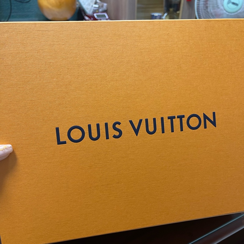 LV 經典Monogram老花小牛皮飾邊拉鍊腰包/胸包/斜背包-20