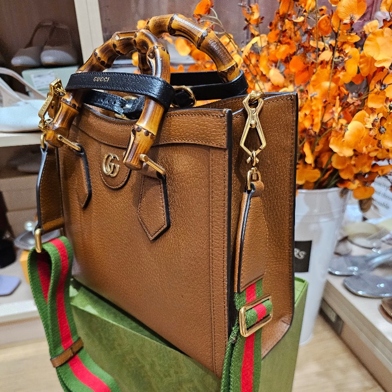 GUCCi-11