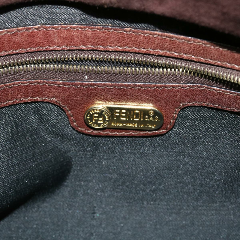 【日本直送】FENDI Mamma Baguette 單肩包絨面革棕色正品 ki3319-18