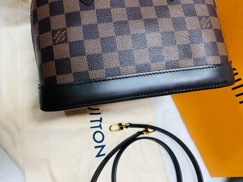 LV Alma BB 棋盤格-11