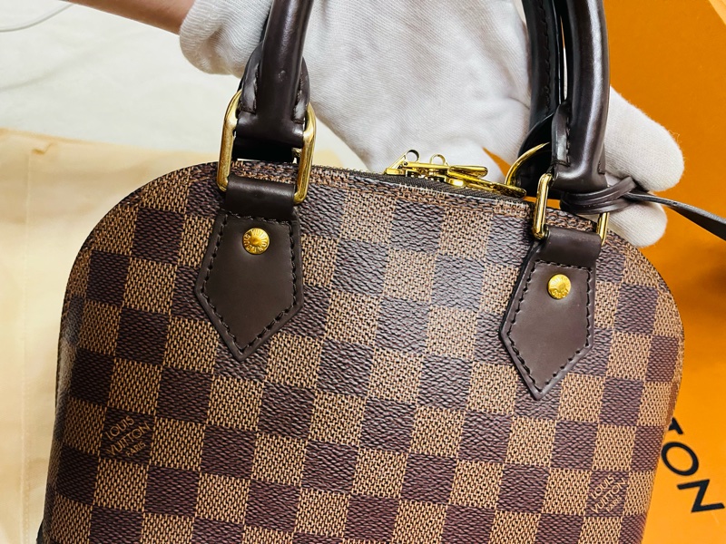 LV Alma BB 棋盤格-13